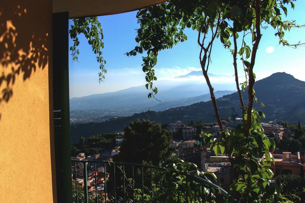 Bellavista Apartments تاورمينا الغرفة الصورة